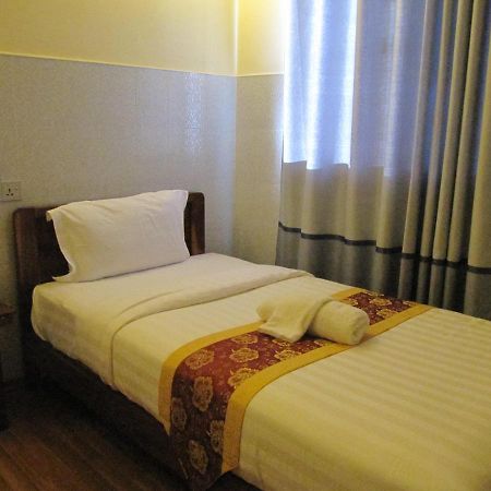 Shwe Wun Yan Motel Bagan Ngoại thất bức ảnh